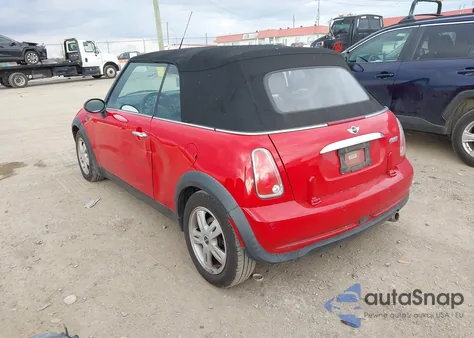 2006 Mini Cooper z USA, uszkodzony, nr VIN WMWRF33516TG14383